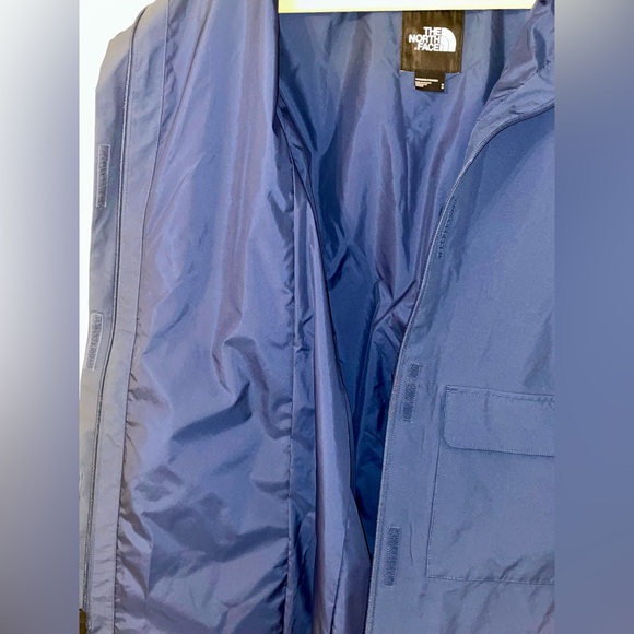 The North Face City Breeze Parka II - Rain Jacket in Shady Blue - Picture 5 of 5
